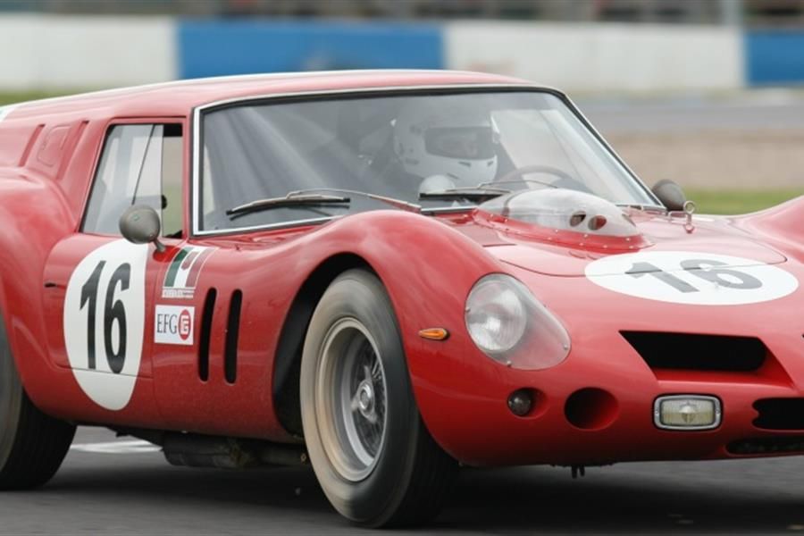 GT and Sports Car Cup at Castle Combe Autumn Classic